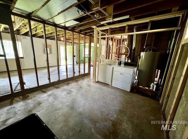 250 Hill Rd, Orofino, ID 83543 - below grade area featuring gas water heater and independent washer and dryer