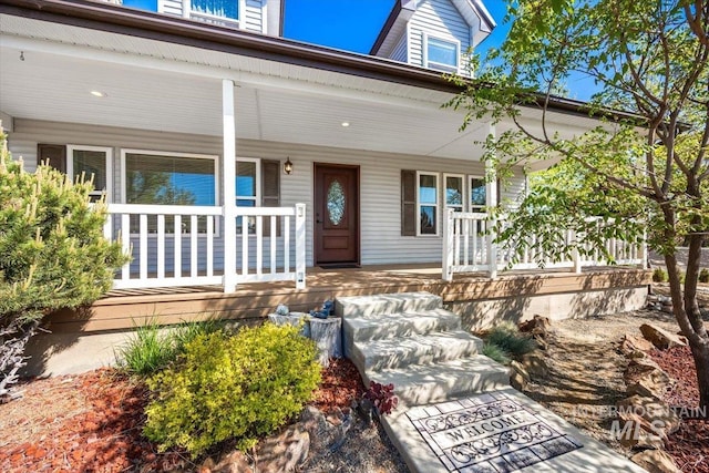 view of front of property with covered porch