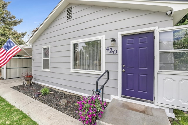 420 E 3rd St, Shoshone, ID 83352 - view of property entrance