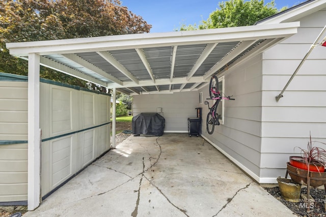 420 E 3rd St, Shoshone, ID 83352 - view of vehicle parking featuring a carport