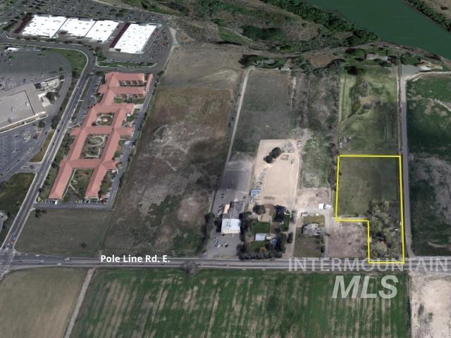 1995 E Pole Line Rd, Twin Falls, ID 83301