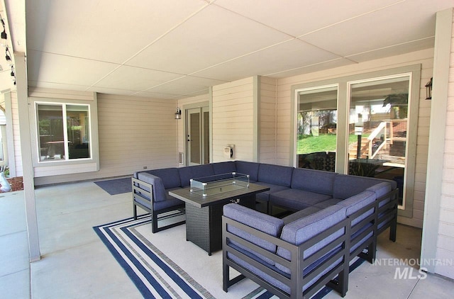 view of patio / terrace featuring an outdoor hangout area