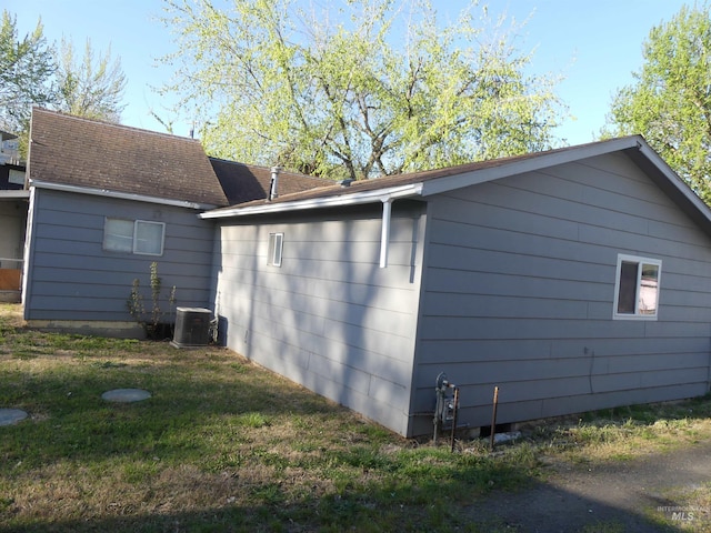 1422-1430 16th Ave, Clarkston, WA 99403 - view of property exterior featuring a lawn