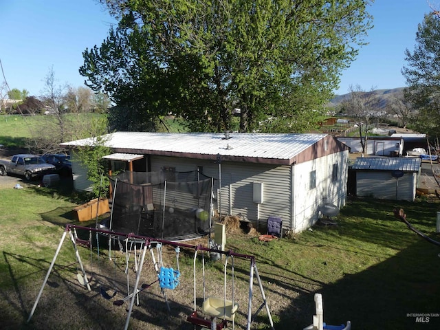 1422-1430 16th Ave, Clarkston, WA 99403 - view of outdoor structure featuring an outdoor structure and a trampoline
