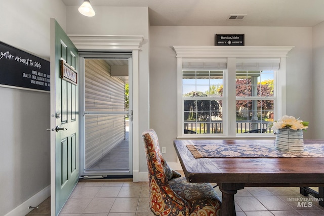1326 N Alvey, Meridian, ID 83642 - tiled dining area with plenty of natural light and baseboards