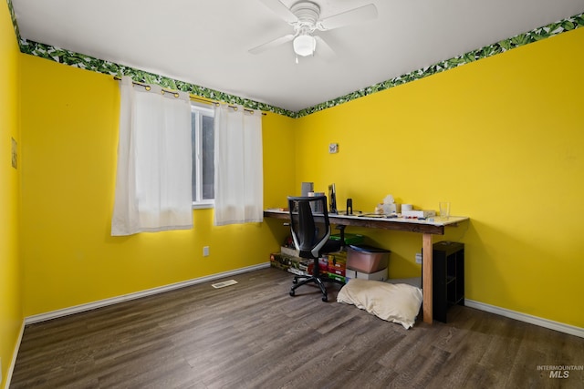 office area featuring hardwood / wood-style flooring and ceiling fan