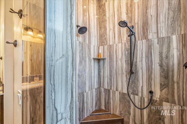 4595 N Tirso Ave, Meridian, ID 83646 - full bath featuring tiled shower