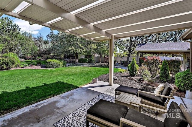 178 Cottonwood Ct, Eagle, ID 83616 - view of patio / terrace featuring a fenced backyard and an outdoor living space