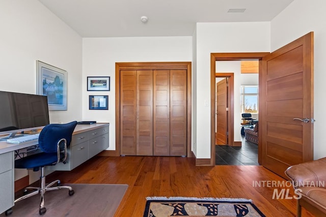 4336 N Star Vista Ln, Eagle, ID 83616 - office space featuring dark wood-style flooring and baseboards