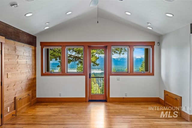 1418 Club Hill Blvd, Mccall, ID 83638 - spare room with plenty of natural light, a ceiling fan, lofted ceiling, light wood-style floors, and recessed lighting