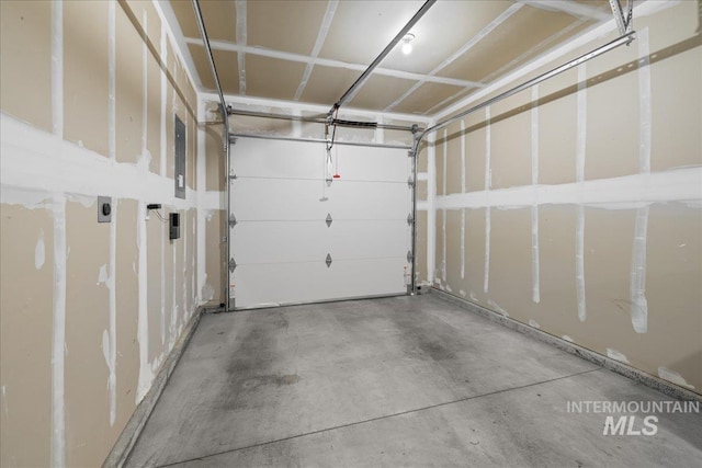 941 S Wavetrain Ave, Boise, ID 83709 - view of garage