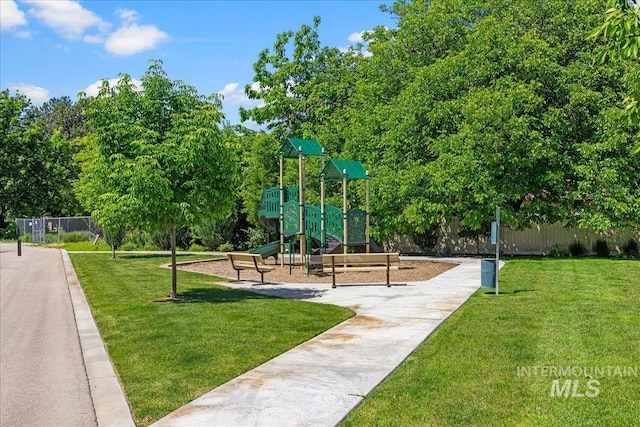 941 S Wavetrain Ave, Boise, ID 83709 - view of community jungle gym