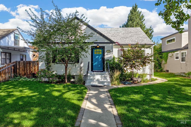 view of front of house with a front yard