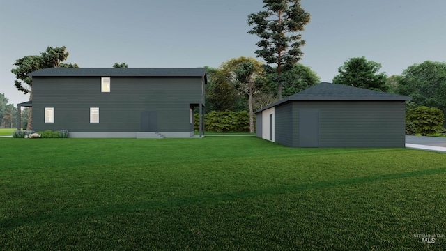 view of yard with an outbuilding