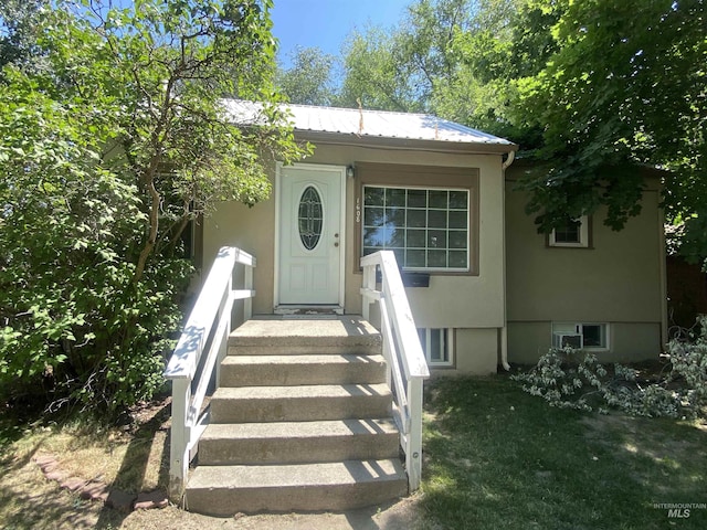 view of front facade