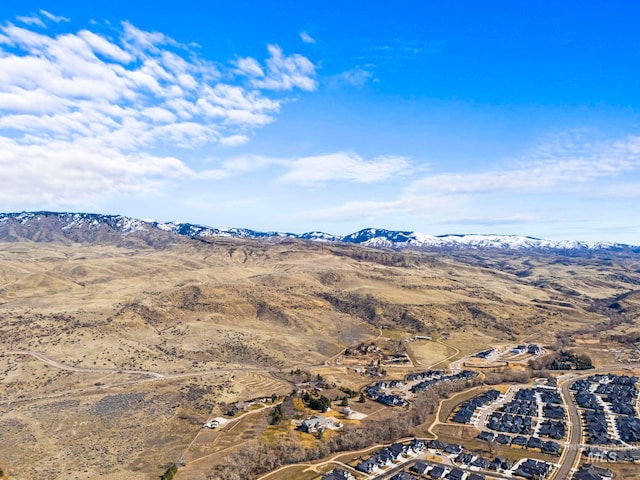 bird's eye view with a mountain view