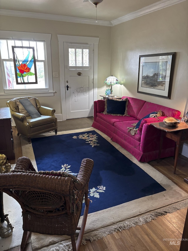 907 Prospect Ave, Lewiston, ID 83501 - living area with ornamental molding and wood finished floors