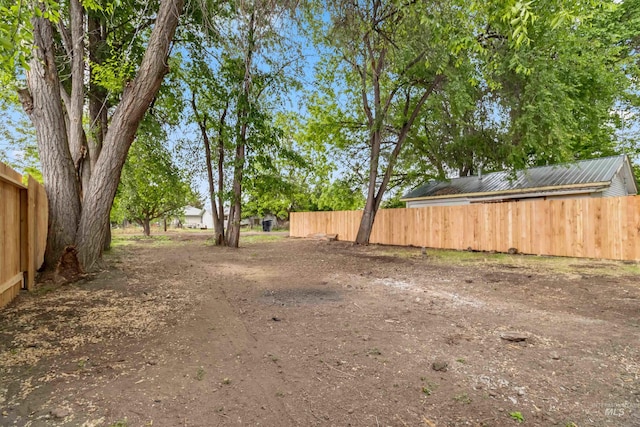 1010 E Main St, Weiser, ID 83672 - view of yard