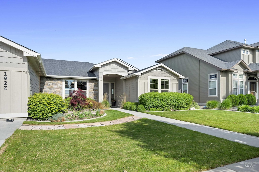 1922 S Herron Dr, Nampa, ID 83686 - single story home with a front yard
