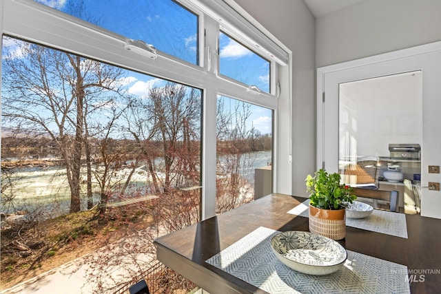 3480 N Prospect Ln, Garden City, ID 83714 - view of sunroom / solarium