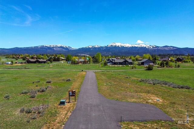 13967 Ramos Ct, Mccall, ID 83638