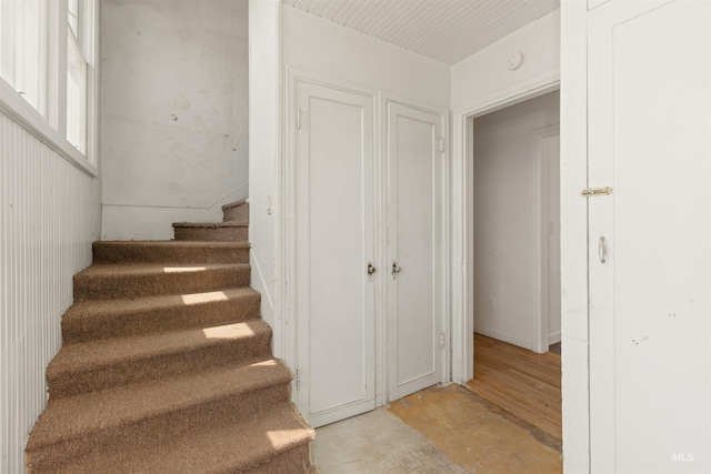 24722 Red Top Rd, Wilder, ID 83676 - view of stairway