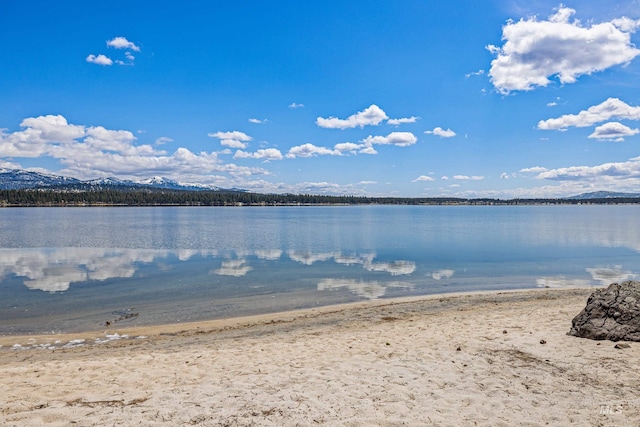 995 Cedar Crest Dr, Mccall, ID 83638 - property view of water with a mountain view