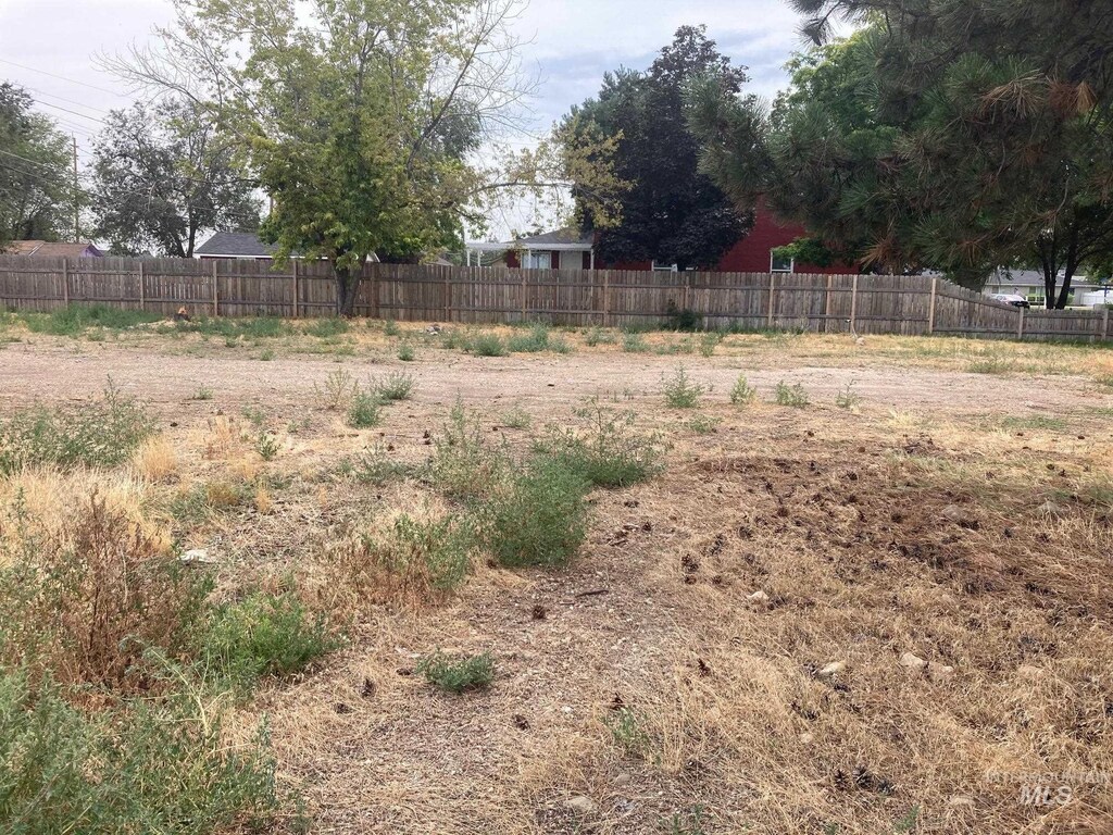 TBD Cleveland, Caldwell, ID 83605