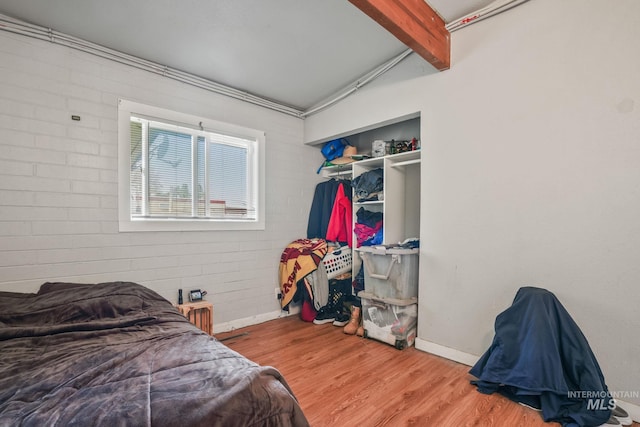 909 Victoria Ave, Fruitland, ID 83619 - bedroom with wood finished floors, a closet, and baseboards