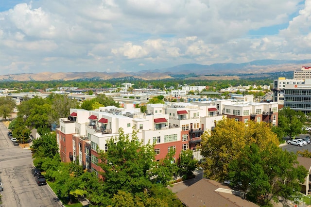 bird's eye view with a mountain view