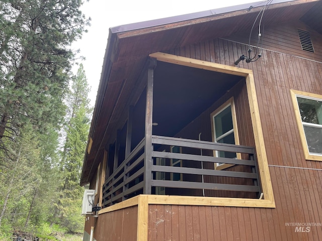 view of side of home