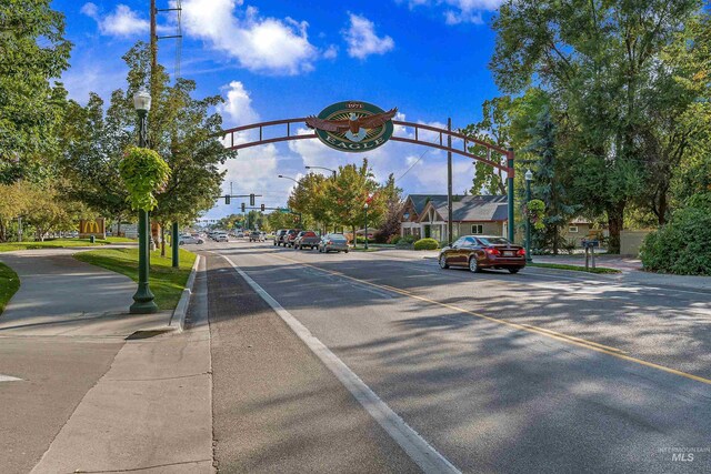 583 N Pembina Pl, Eagle, ID 83616 - view of street featuring sidewalks, curbs, and street lighting