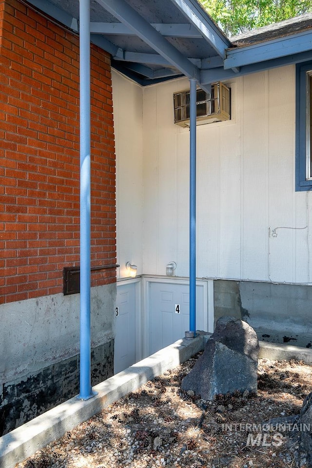 135 Davis Ave, Nampa, ID 83651 - view of home's exterior featuring brick siding