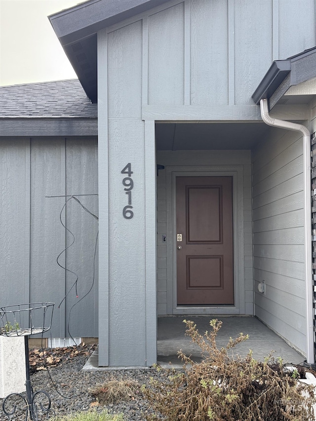 view of entrance to property