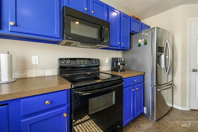 kitchen featuring blue cabinetry, a textured ceiling, and black appliances