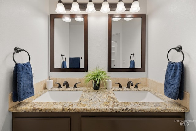 512 S Pelican Way, Meridian, ID 83642 - bathroom with double vanity
