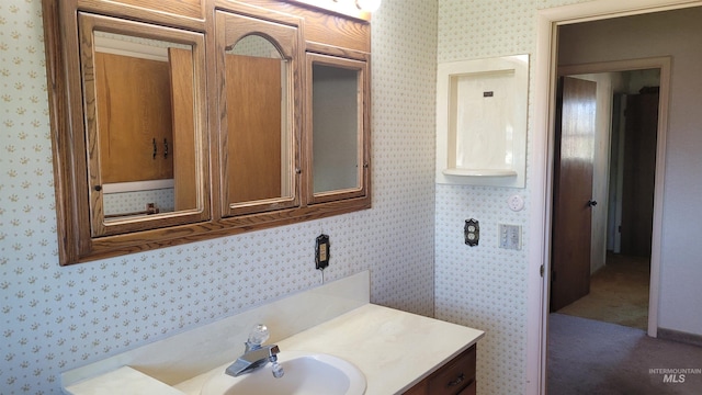17 W 208 S, Burley, ID 83318 - bathroom with wallpapered walls and vanity