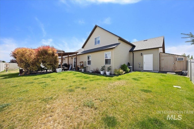 1440 Riverbend Pl, Twin Falls, ID 83301 - back of house featuring a yard