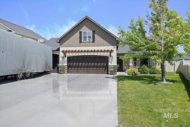 1440 Riverbend Pl, Twin Falls, ID 83301 - craftsman-style home featuring driveway, board and batten siding, and a shingled roof