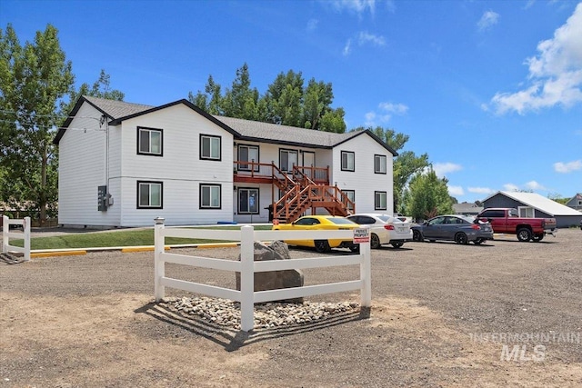 view of front of home