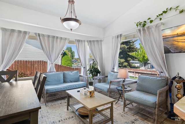 389 Trotter Dr, Twin Falls, ID 83301 - living room with lofted ceiling