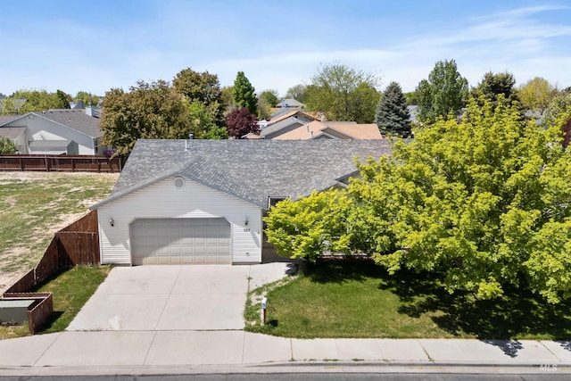389 Trotter Dr, Twin Falls, ID 83301 - ranch-style home featuring a garage and driveway
