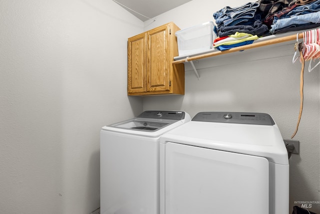 660 Teton, Mountain Home, ID 83647 - laundry room with washer and clothes dryer and cabinet space