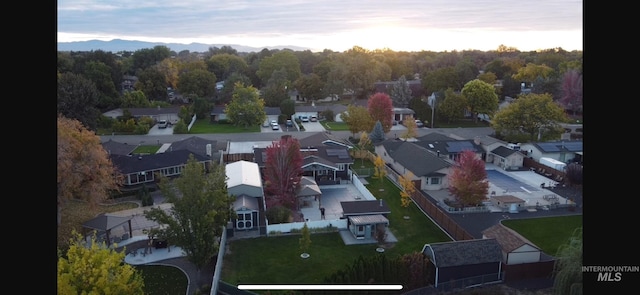 view of aerial view at dusk