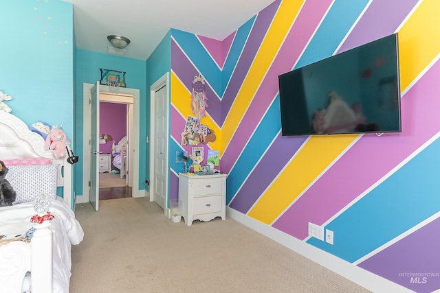 view of carpeted bedroom