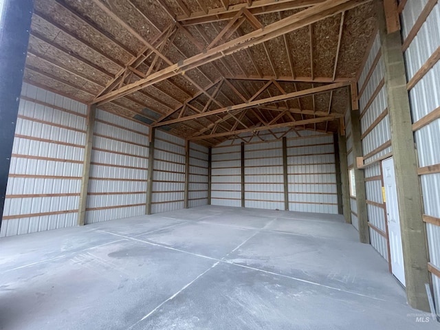 4695 County Line Rd, New Plymouth, ID 83655 - garage featuring metal wall
