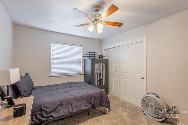 319 N Westminster St, Nampa, ID 83651 - bedroom featuring carpet, a closet, and a ceiling fan