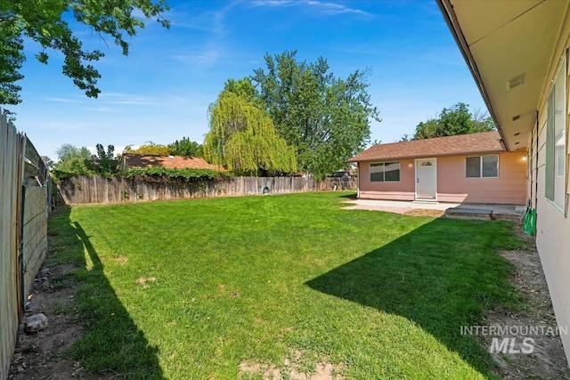 1919 S Banner St, Nampa, ID 83686 - view of yard featuring a patio