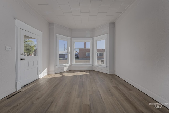 36 W Liberty, Weiser, ID 83672 - foyer entrance featuring crown molding and wood finished floors