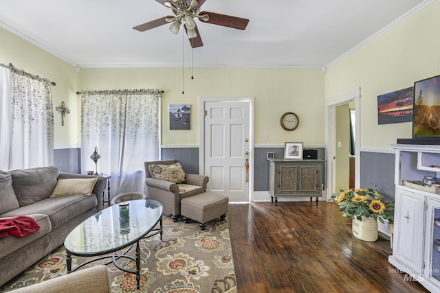 411 E 6th Ave, Twin Falls, ID 83301 - living area featuring wood finished floors, crown molding, wainscoting, and a ceiling fan